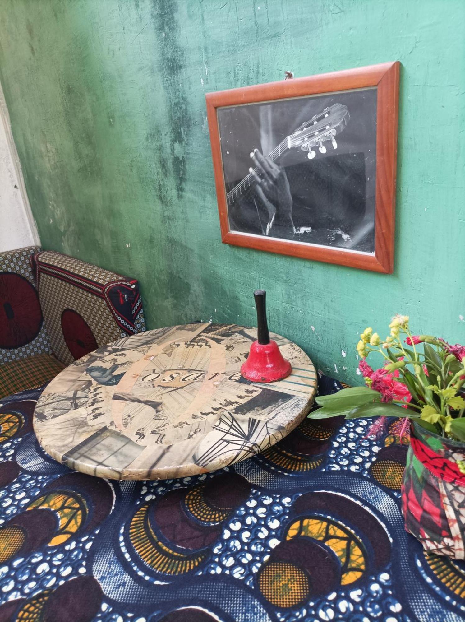 Mamarasta Bed & Breakfast Bwejuu Ngoại thất bức ảnh