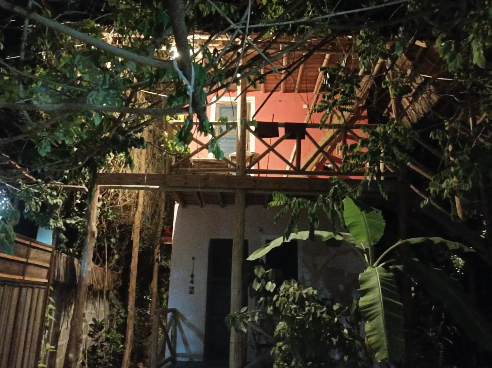 Mamarasta Bed & Breakfast Bwejuu Ngoại thất bức ảnh